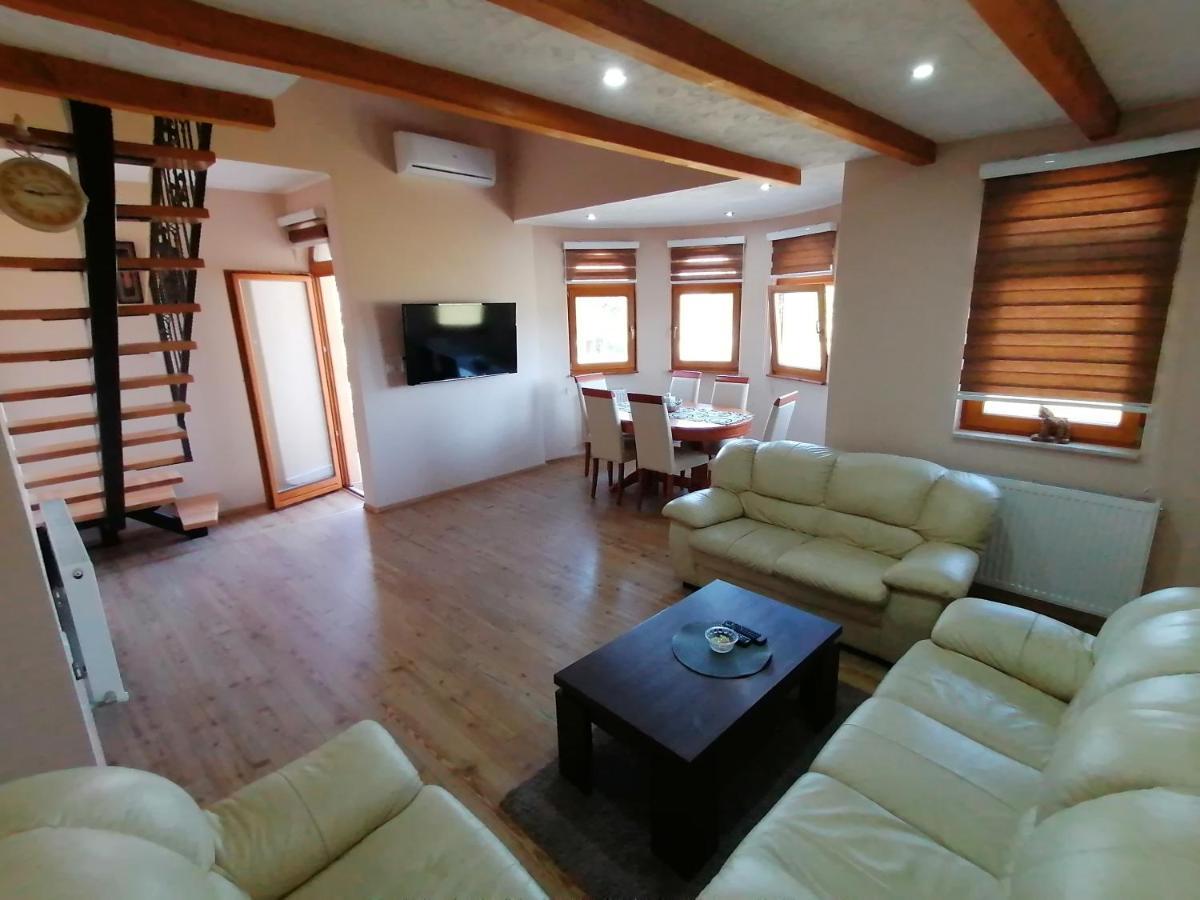 Rooms Delux ซาราเยโว ภายนอก รูปภาพ