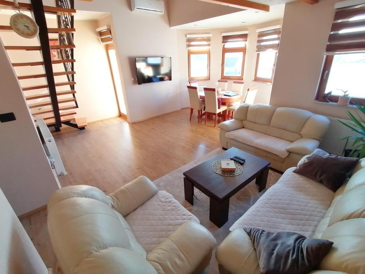Rooms Delux ซาราเยโว ภายนอก รูปภาพ